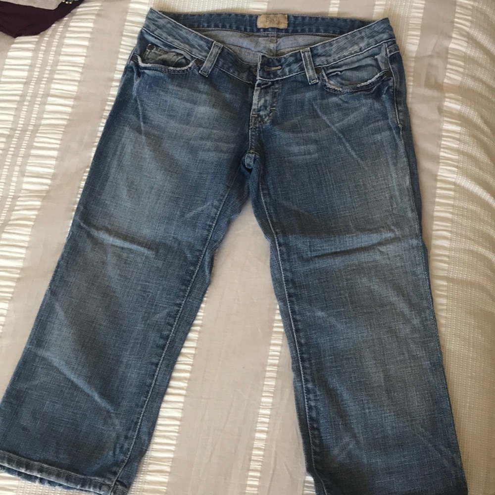 Medium wash jean capris